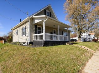 427 S Nickelplate St, Louisville, OH