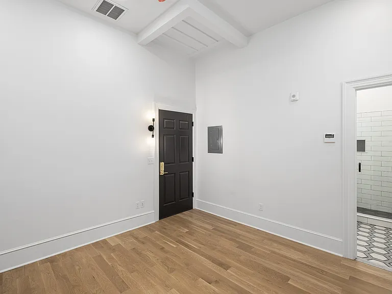 244 Weybosset St — Photo 10