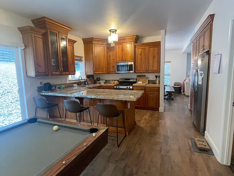7979 Mustang Loop Rd — Photo 6