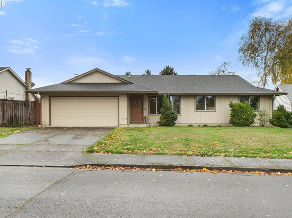 2125 SW Leewood Dr, Beaverton, OR 97003