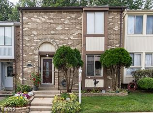 6052 Hollow Hill Ln, Springfield, VA 22152