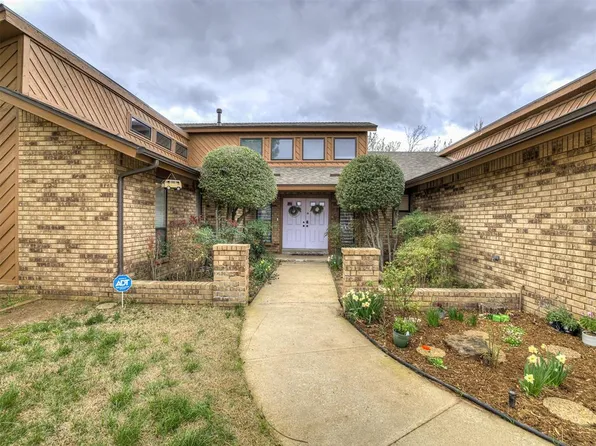 8216 NW 118th St, Oklahoma City, OK 73162