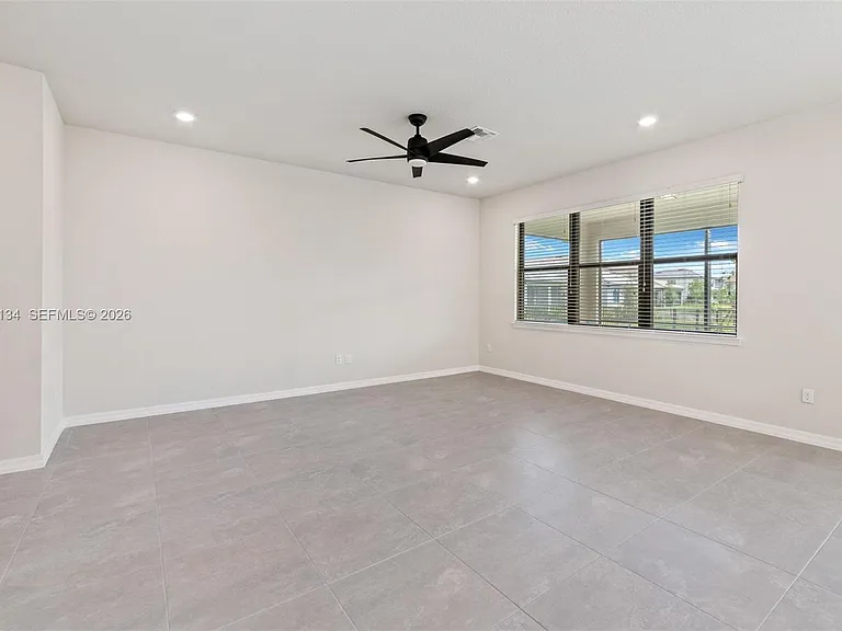 4470 Waterside Dr — Photo 13