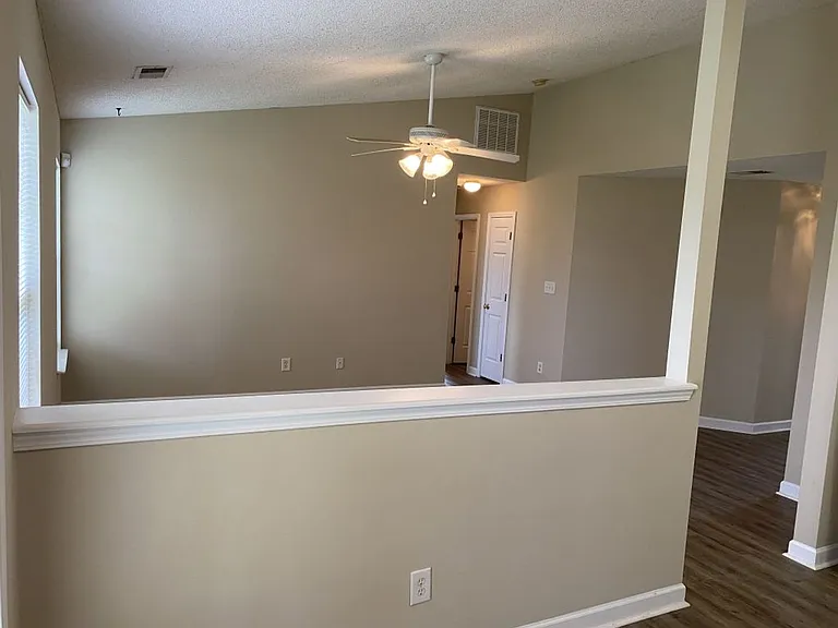 4924 Aldersbrook Dr — Photo 8