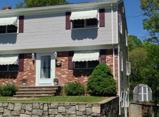 3 Brookfarm Rd, North Providence, RI 02904