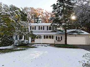 1370 Rowe Rd, Niskayuna, NY 12309