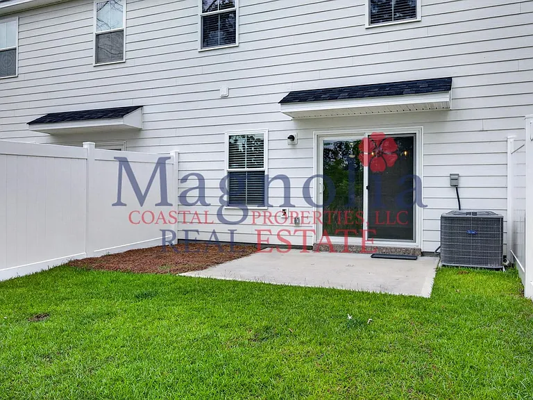 53 Dorsey Dr — Photo 31