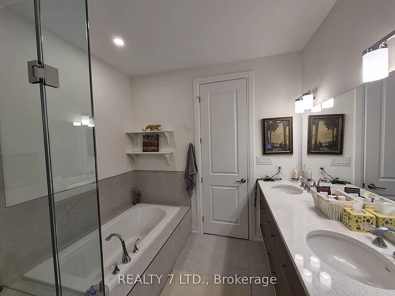 9150 Willoughby Dr #40 — Photo 26