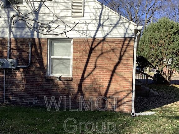 2nd image of 615 N Tibbs Ave APT D