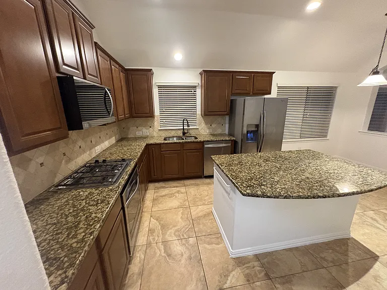 Spacious Kitchen with large Island