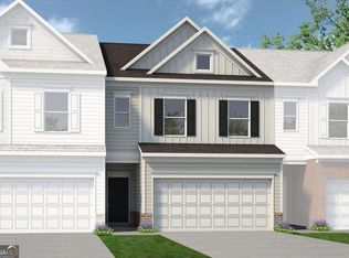 828 Crescent Dr #62, Riverdale, GA 30274