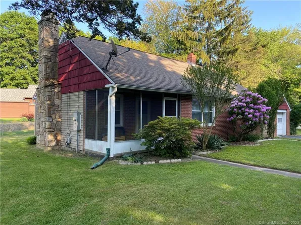 3 Cedarcrest Drive, Preston, CT 06365