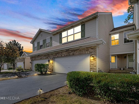 2nd image of 2492 Stoughton Cir