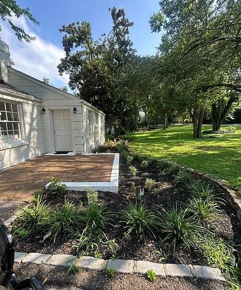 632 Royal Oaks Pl — Photo 4