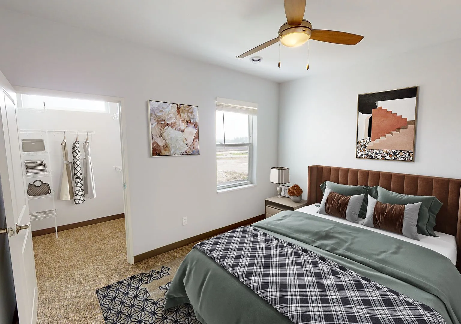 1020 Ida Place — Photo 2