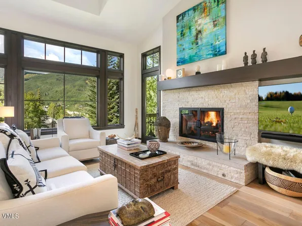 51 Meadow Ln APT B-5, Beaver Creek, CO 81620