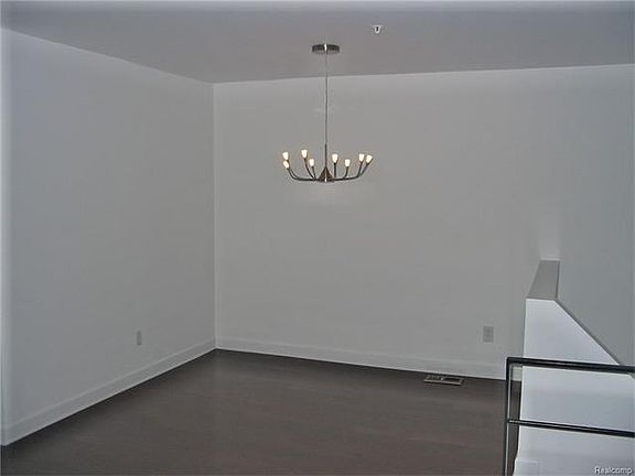 3rd image of 3926 Forester Blvd #60