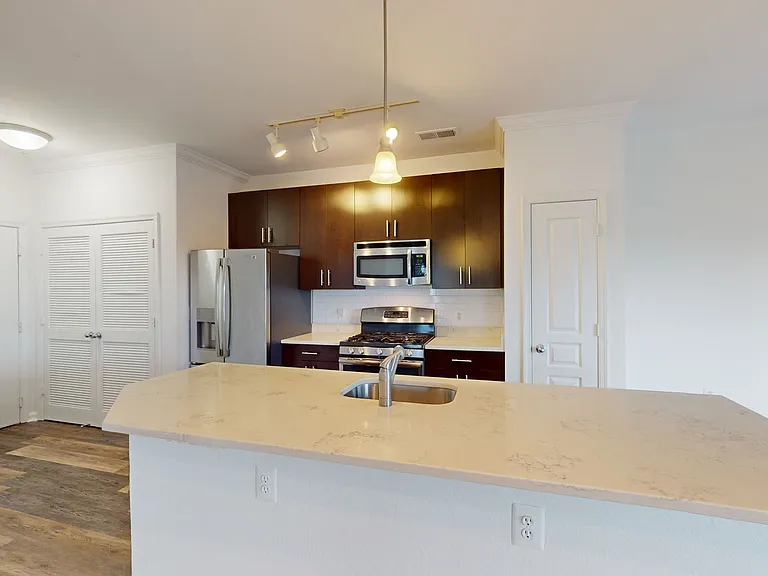Sullivan Place — Photo 171