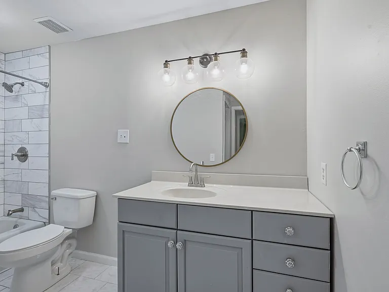 815 Ashlawn Pl — Photo 12