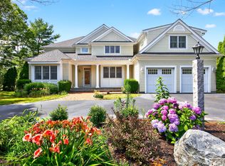 24 Pleasant Park Dr, Mashpee, MA 02649
