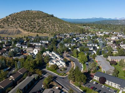 1947 NE Otelah Pl, Bend, OR, 97701