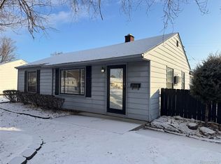 25118 Rosenbusch Blvd, Warren, MI 48089