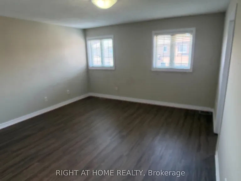 476 Mahogany Ct — Photo 24