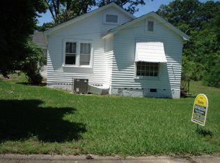 909 Liberty St, Tallulah, LA 71282