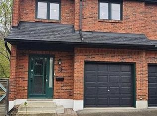 1983 Main St W #13, Hamilton, ON