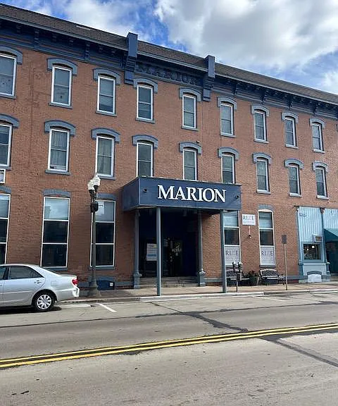 Marion — Photo 4