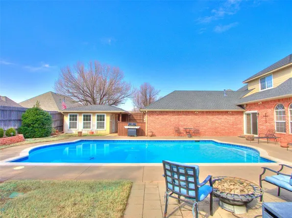 14509 Oakmond Rd, Edmond, OK 73013