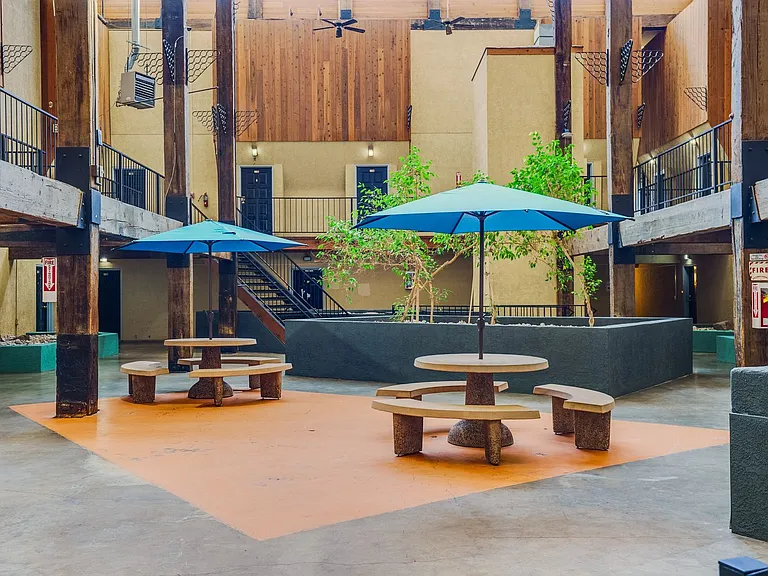Cloudview Terrace — Photo 20