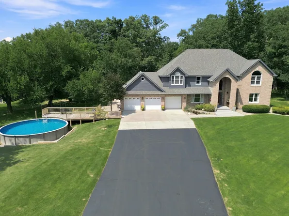 623 W 250 S, Hebron, IN 46341