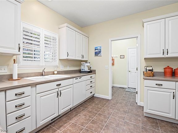 5th image of 2849 Whispering Shores Dr