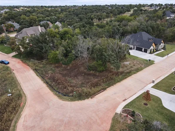 6316 Canopy Ln #1, Edmond, OK 73025