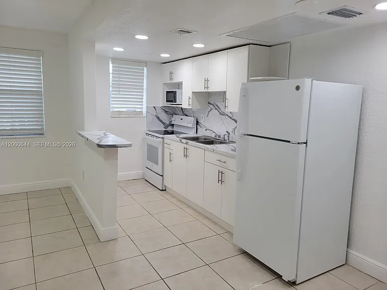 3901 SW 112th Ave #50 — Photo 1