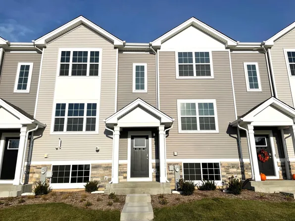 6561 Sassafras Way #E, Wonder Lake, IL 60097