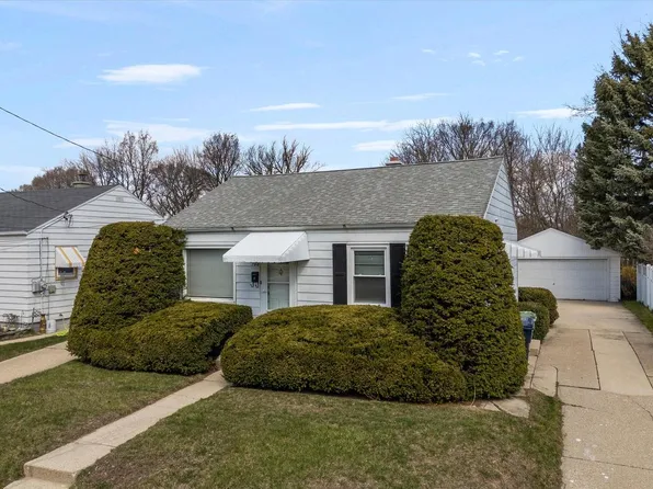 708 East Holt AVENUE, Milwaukee, WI 53207