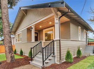 703 29th Ave S, Seattle, WA 98144