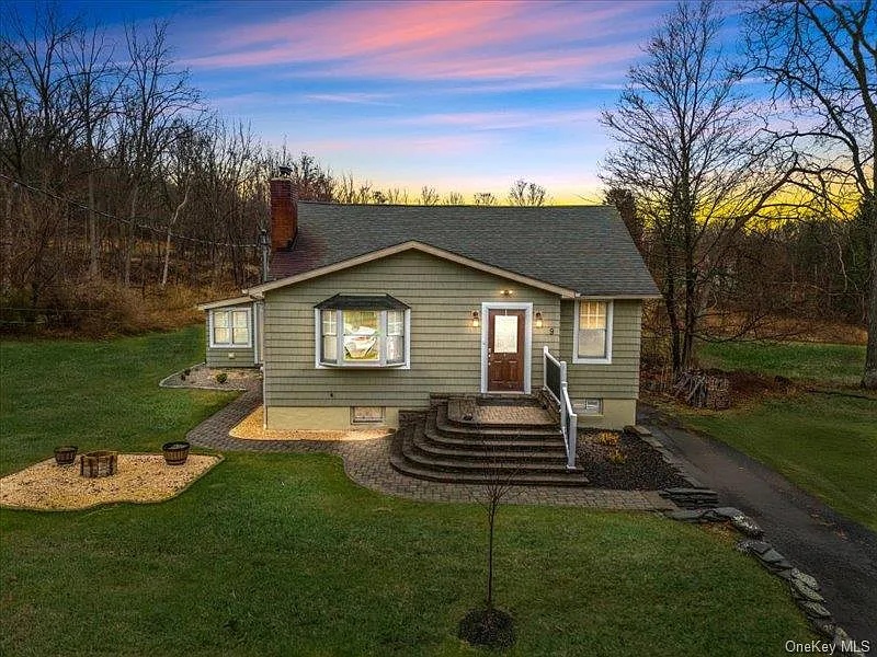 9 Emboden Avenue photo 1