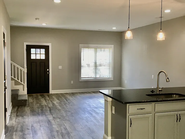 33 Emanuel Ct #1 — Photo 7
