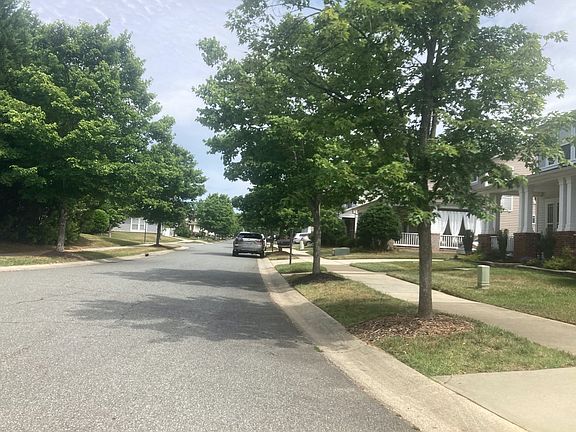 4th image of 8358 Cottsbrooke Dr