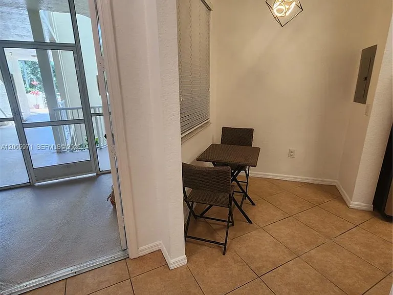 3600 Oaks Clubhouse Dr #206 — Photo 62