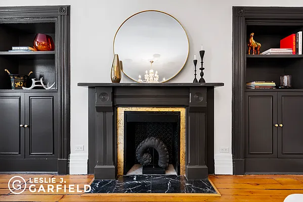 Sold by Leslie J. Garfield | media 3