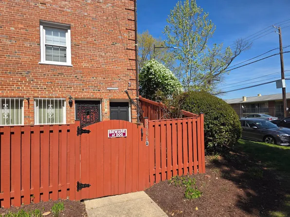 3906 Southern Ave SE APT A, Washington, DC 20020