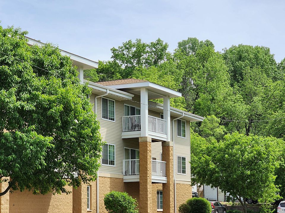 1st image of 1600 Arundel St APT 212