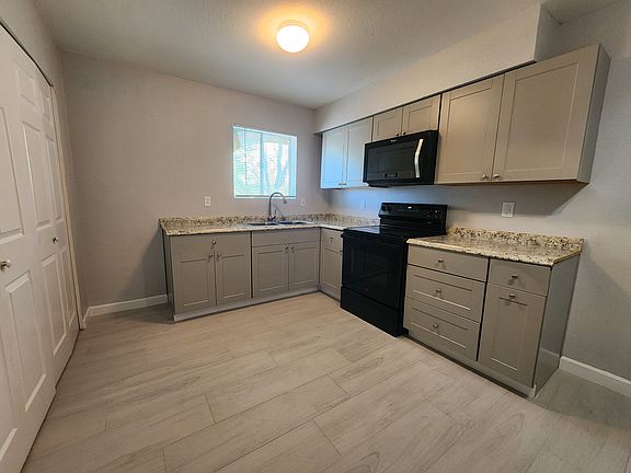 5th image of 143 S Doran APT 205