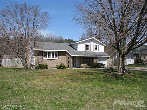 1st image of 124 Tulgeywood Ln