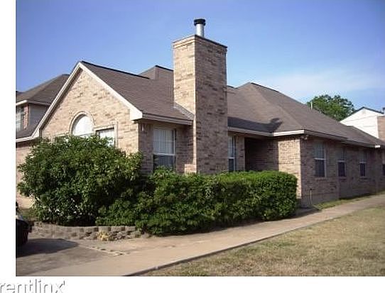 1st image of 3313 Forestwood Dr #A