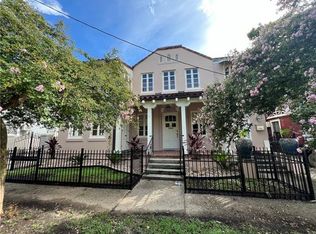8012 Burthe St, New Orleans, LA 70118